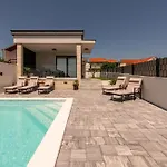 Villa Evita Zadarvillas