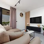 Evita Zadarvillas * Skabrnje