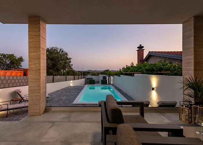 Evita Zadarvillas Skabrnje