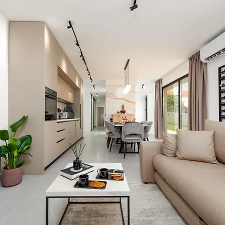 Evita Zadarvillas וילה